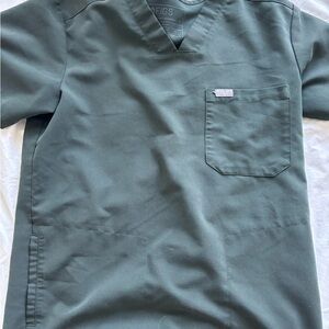 Figs Men's Deep Green Scrub Top